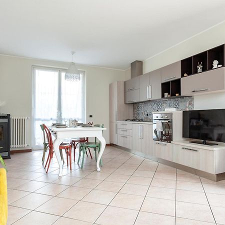 Apartment Misiadele Carnago Zewnętrze zdjęcie