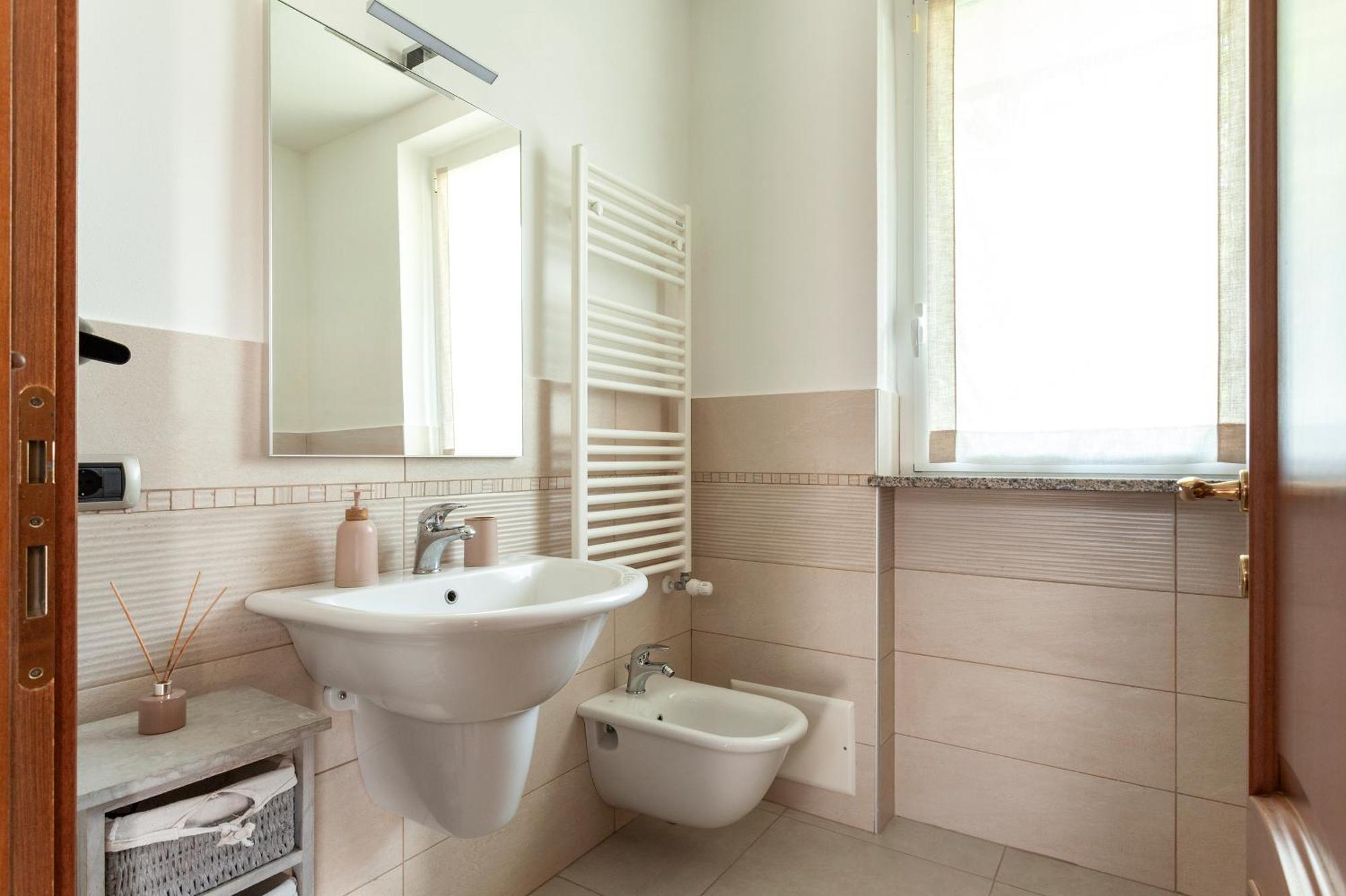 Apartment Misiadele Carnago Zewnętrze zdjęcie