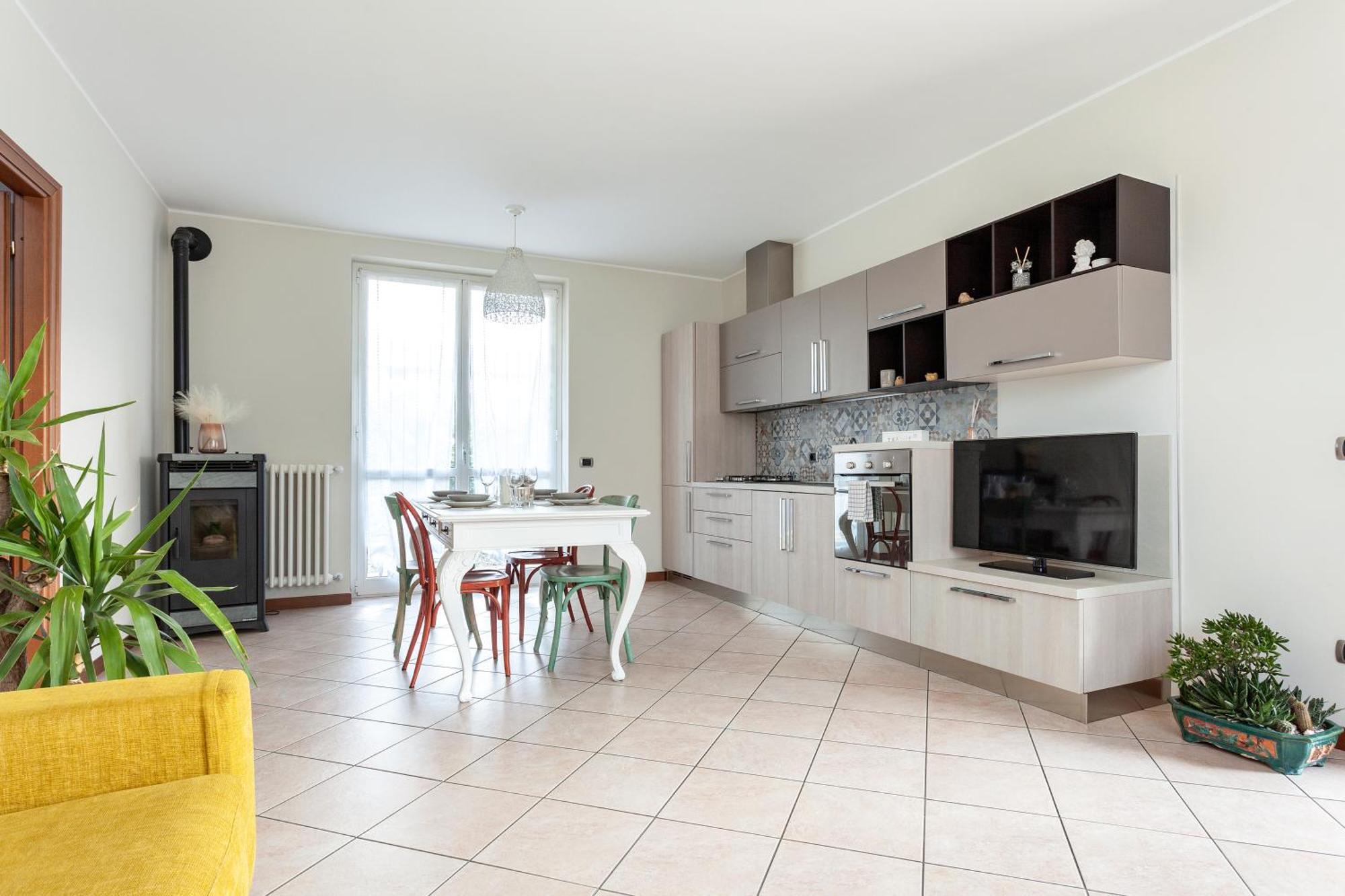 Apartment Misiadele Carnago Zewnętrze zdjęcie